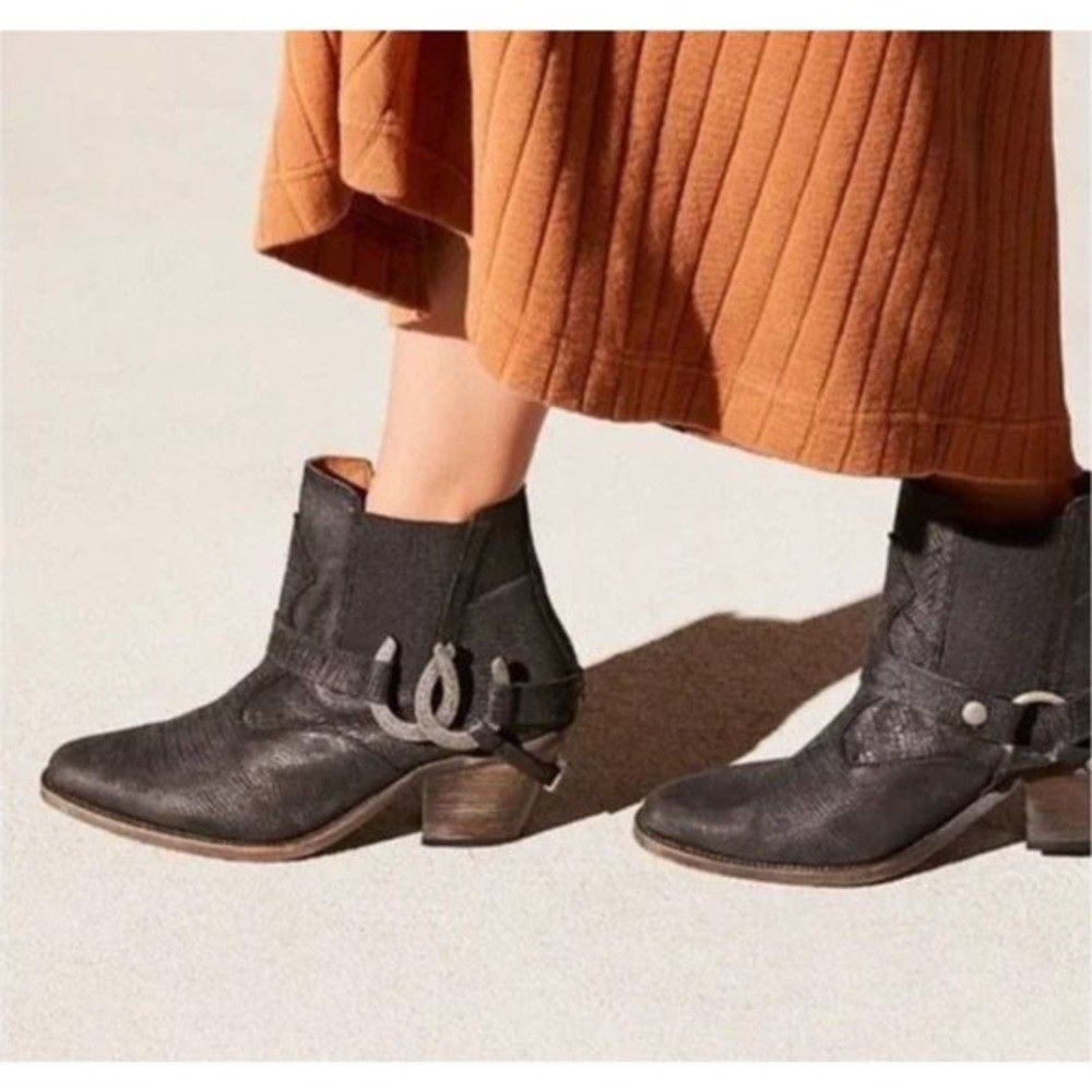 Free People x Understated Leather Lady Luck Western Ankle Boots Size 39 8.5 US